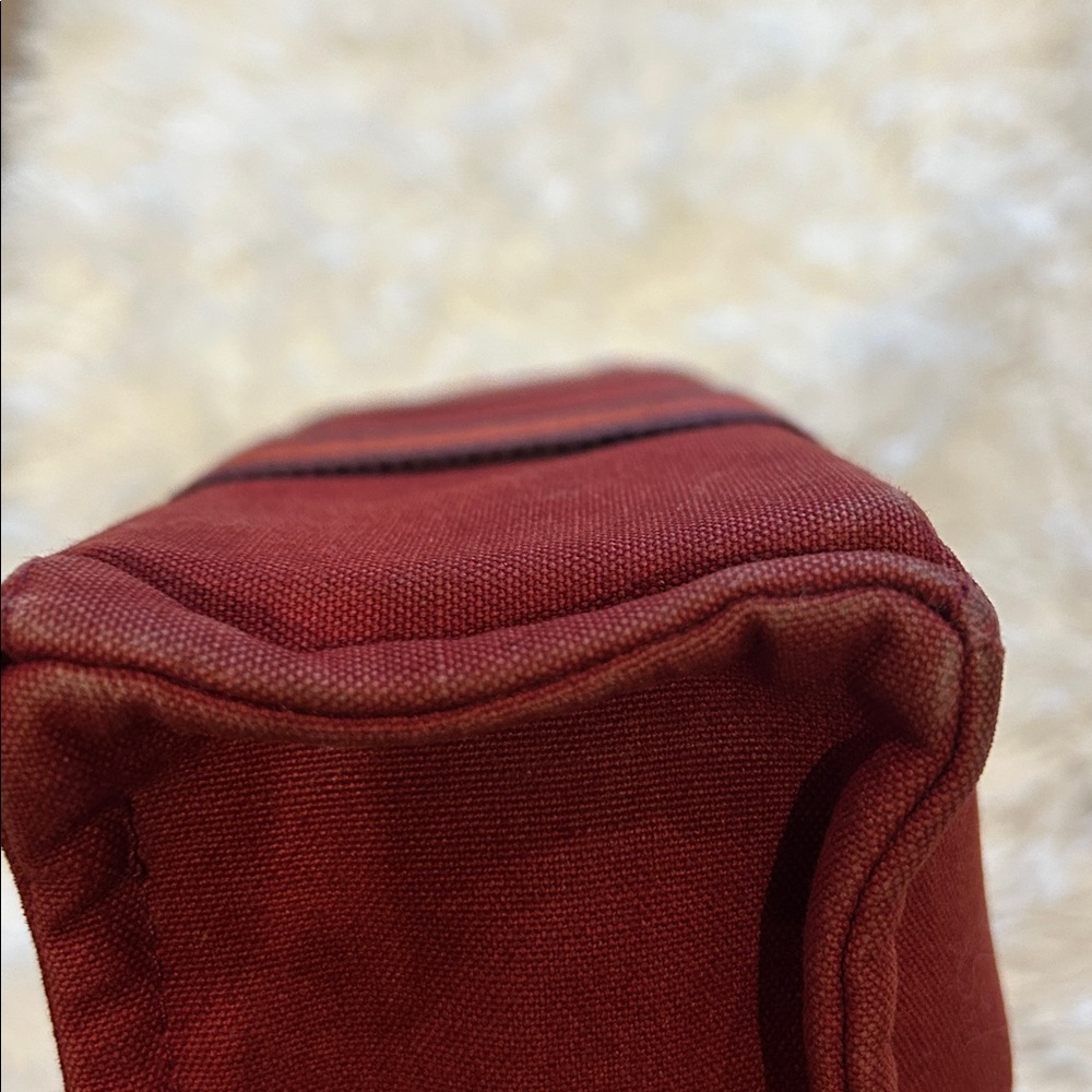 Hermes small tote Dark Red & Brownish Black 
Minor corner wear one corner only - Picture 7 of 12